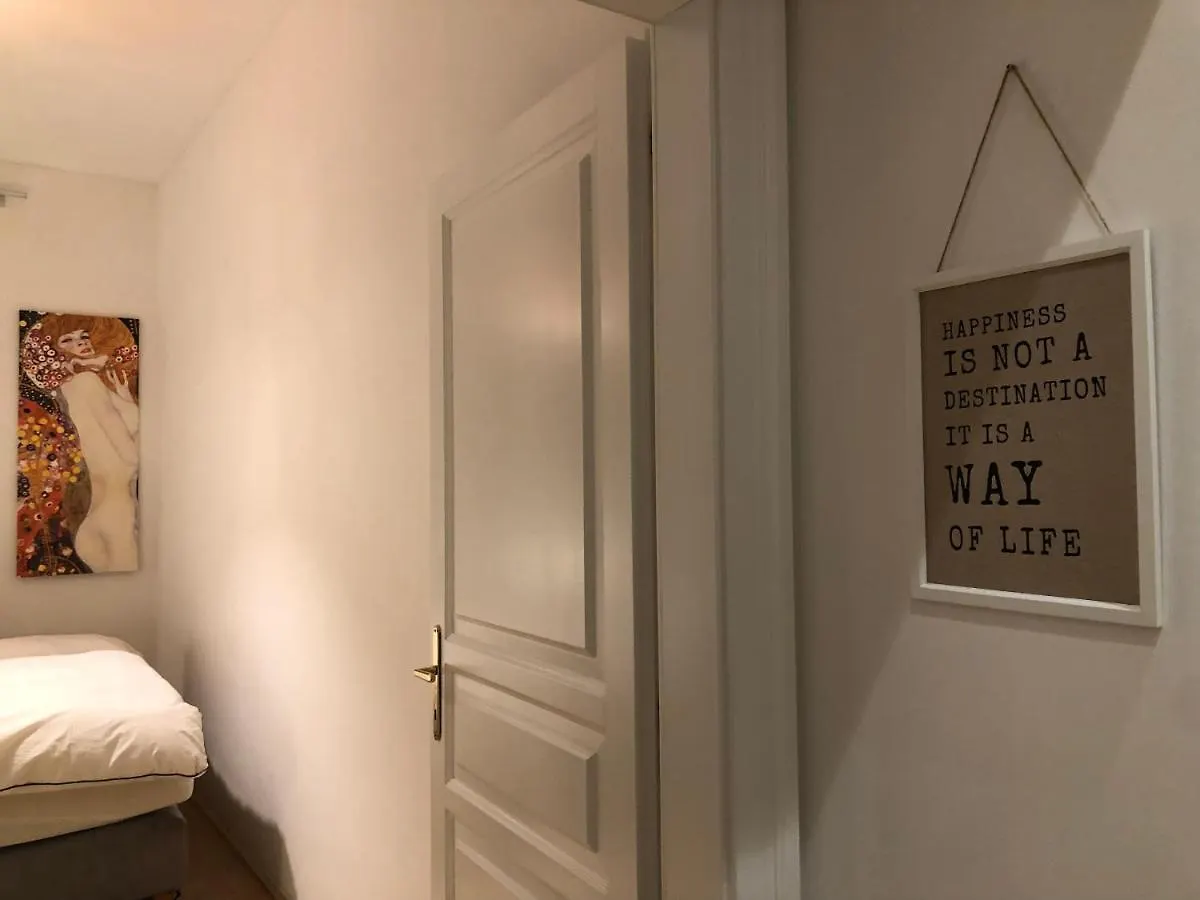 Quiet Apartment Next To Belvedere & Central Station Vienna